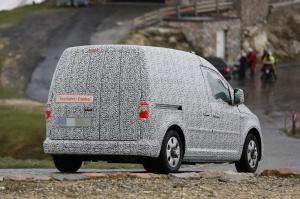 Шпионские снимки Skoda Roomster 2016 года 