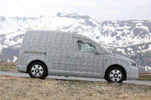 Шпионские снимки Skoda Roomster 2016 года 