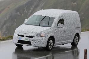 Шпионские снимки Skoda Roomster 2016 года 