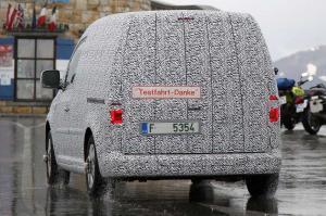 Шпионские снимки Skoda Roomster 2016 года 