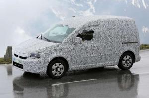 Шпионские снимки Skoda Roomster 2016 года 