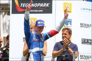 WSR: Егор Оруджев выиграл субботнюю гонку!