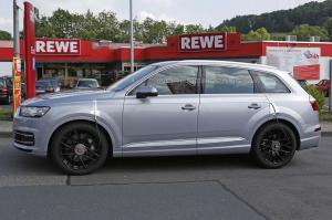 Шпионские снимки Audi SQ7 2016 года 