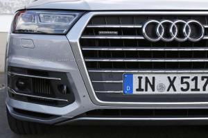 Шпионские снимки Audi SQ7 2016 года 