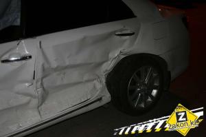 В Алматы водитель Daewoo протаранил Toyota водитель которой неожиданно решил развернуться 