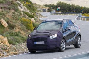 Шпионские снимки Buick Encore 2016 года 