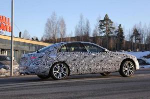Шпионские снимки Mercedes-Benz E-Class 2016 года 