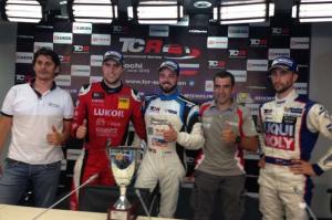Пилоты TCR: Как много девушек хороших!