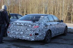 Шпионские снимки Mercedes-Benz E-Class 2016 года 