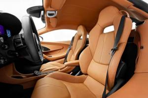 2015 McLaren 570S Coupe 
