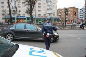 Одесским гаишникам запретили пользоваться жезлами