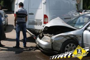 Массовое ДТП с участием 4 авто и двух пешеходов произошло в Алматы 