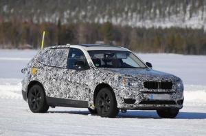 Новое поколение кроссовера BMW X3 появится через два года