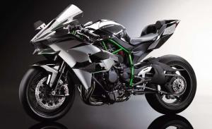Мотоцикл Kawasaki Ninja H2R отзывается в Австралии