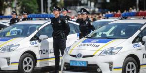 Патрульная полиция оштрафовала в Киеве прокурора и депутата