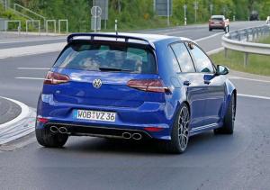 Шпионские снимки Volkswagen Golf R400 2016 года 