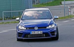 Шпионские снимки Volkswagen Golf R400 2016 года 