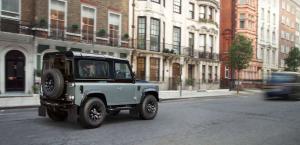 2015 Land Rover Defender 90 Autobiography 