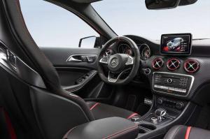 2015 Mercedes-Benz A45 AMG 
