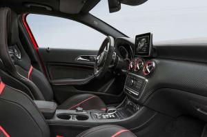 2015 Mercedes-Benz A45 AMG 