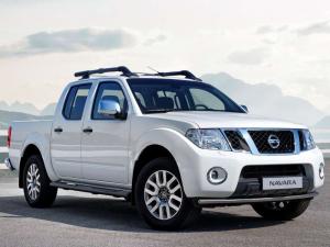 Nissan прекратил поставки пикапов Navara и NP300 в Россию