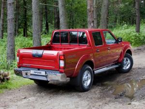 Nissan NP300 