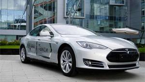 Яндекс.Такси запустил два такси Tesla Model S