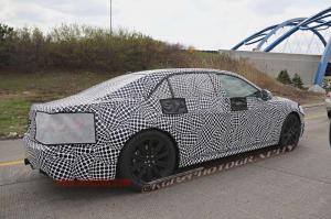 Шпионские снимки Lincoln Continental 2016 года 