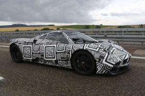 Шпионские снимки спецверсии Pagani Huayra 2016 года 