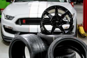 Карбоновые диски для Shelby GT350R 