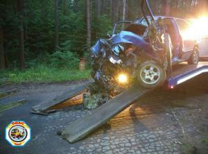 В Колодищах Fiat вылетел в кювет и врезался в дерево 