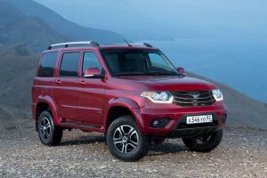 UAZ Patriot научится распознавать дорожные знаки