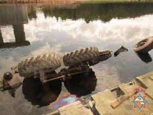 В Витебске в реку упала буровая установка "Мостостроя": водитель погиб