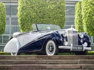 До премьеры Rolls-Royce Dawn осталась неделя