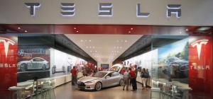 В Tesla рассказали о последних обновлениях электрокаров