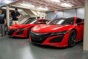 Первые снимки Acura NSX 2016 года 