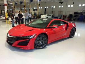 Первые снимки Acura NSX 2016 года 