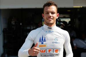 GP3: Лука Гиотто выиграл первую гонку на Хунгароринге