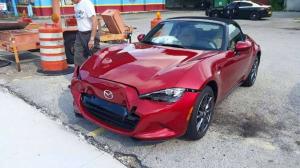 Mazda бесплатно заменит родстер MX-5, разбитый владельцем сразу после покупки