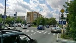 В Томске изменили режим работы светофора на перекрестке улиц Дальне-Ключевской и Большой Подгорной