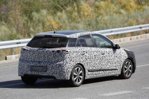 Шпионские снимки Hyundai i20 Turbo 2016 года 