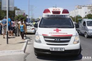 В Актау столкнулись три автомобиля 