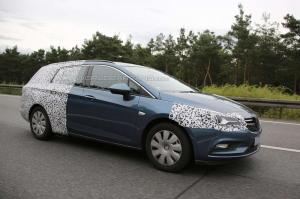 Шпионские снимки Opel Astra Sports Tourer 2016 года 