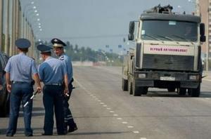  Главная страница Автомобильные новости В Кызыле до 31 августа ограничили движение большегрузного транспорта  29 Июля 2015 | 78 просмотров | Тыва  В Кызыле до 31 августа ограничили движение большегрузного транспорта