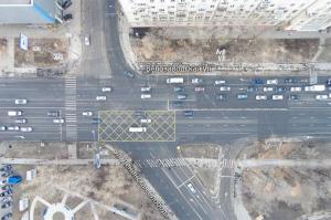 Спецразметка отучит водителей выезжать на забитые перекрестки