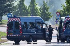 В перевернувшемся во Франции автомобиле ехали 14 подростков, четверо погибли
