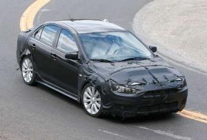 Mitsubishi Lancer примеряет новый облик