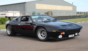 Спорткар De Tomaso обрел новый экстерьер