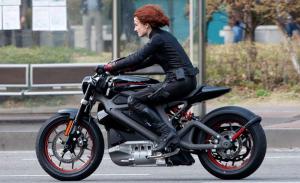 Harley-Davidson  не прекращает поиски спецов в отдел электрики