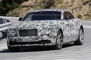 Шпионские снимки Rolls-Royce Dawn 2016 года 